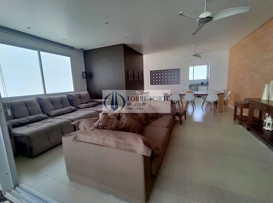 Foto 1 de Casa com 4 quartos à venda e para alugar, 179m2 em Sao Sebastiao - SP