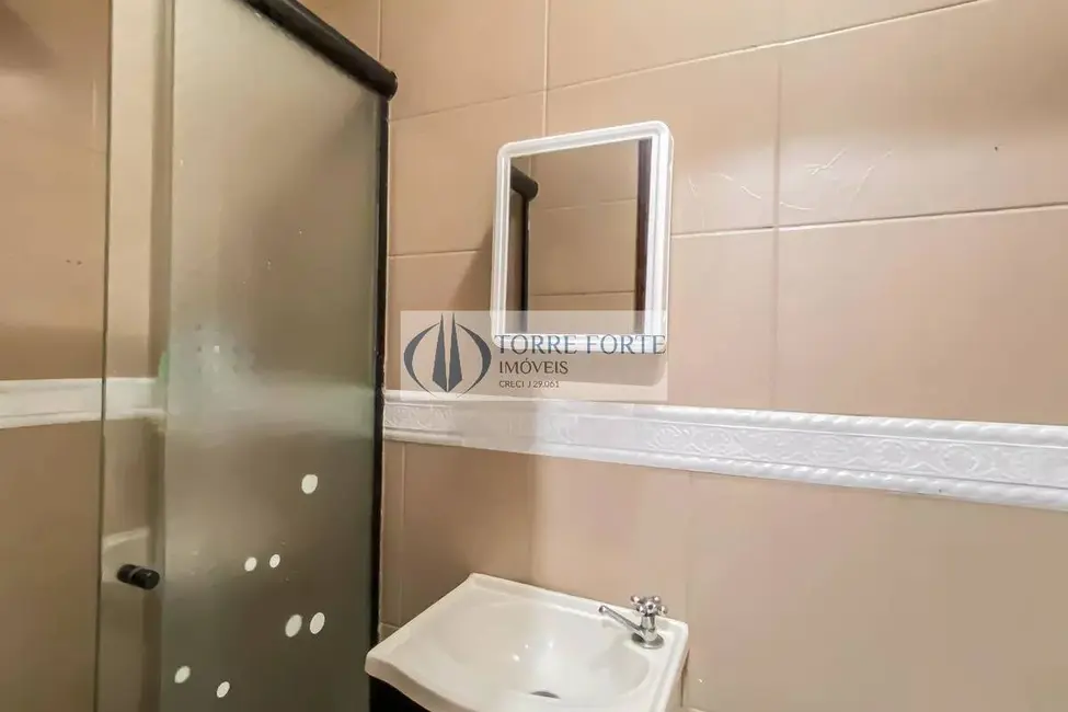 Foto 7 de Casa com 2 quartos à venda, 75m2 em Vila Araguaia, São Paulo - SP