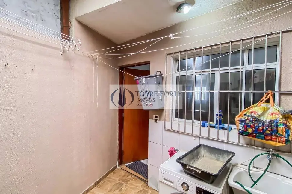 Foto 6 de Casa com 2 quartos à venda, 75m2 em Vila Araguaia, São Paulo - SP