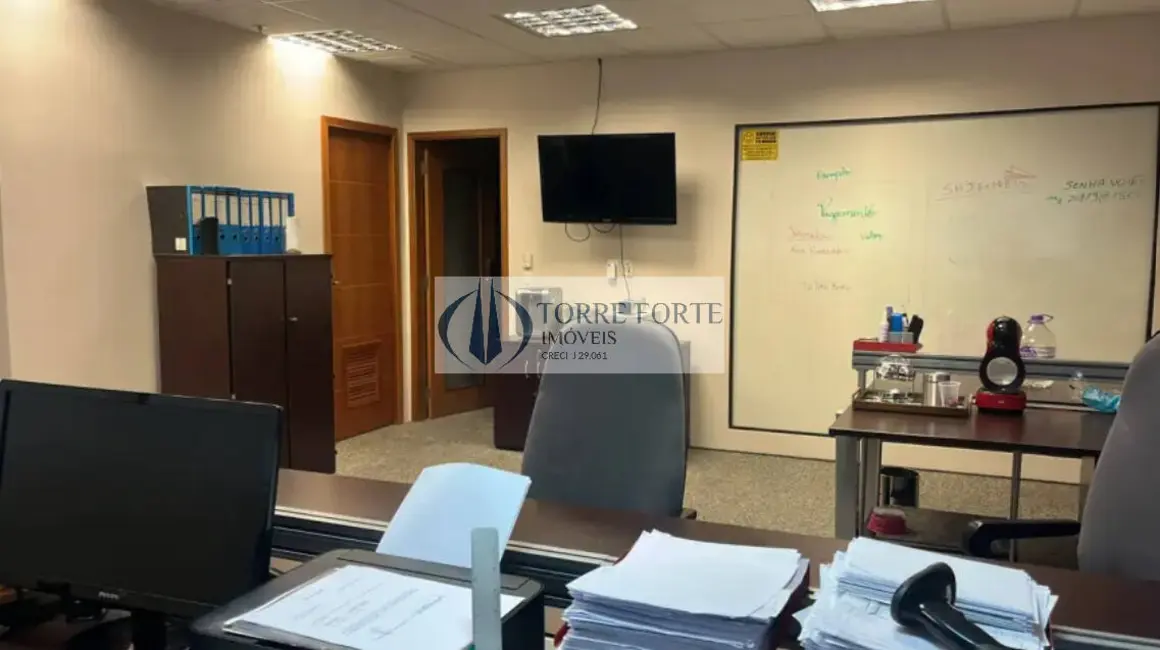 Foto 3 de Sala Comercial à venda, 64m2 em Vila Andrade, São Paulo - SP