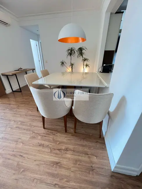 Foto 3 de Apartamento com 2 quartos à venda, 80m2 em Vila Nova Conceição, São Paulo - SP