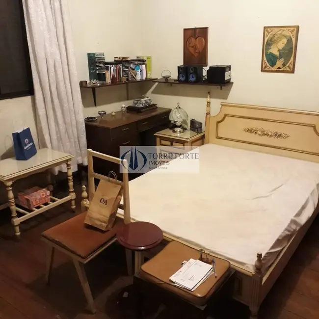 Foto 4 de Casa com 2 quartos à venda, 300m2 em Vila Regente Feijó, São Paulo - SP