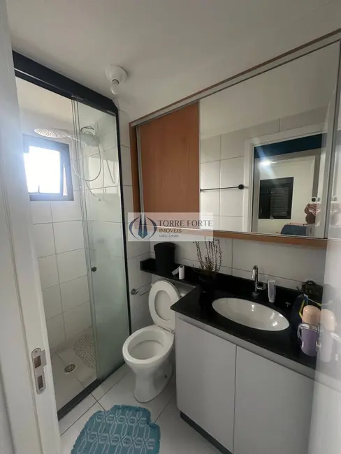Foto 6 de Apartamento com 2 quartos à venda e para alugar, 41m2 em Vila Bocaina, Maua - SP