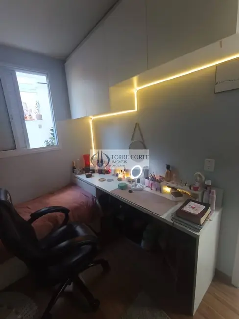 Apartamento com 2 quartos à venda, 50m2 em Vila Curuçá, São Paulo - SP - imagem 8 Foto 8 de Apartamento com 2 quartos à venda, 50m2 em Vila Curuçá, São Paulo - SP