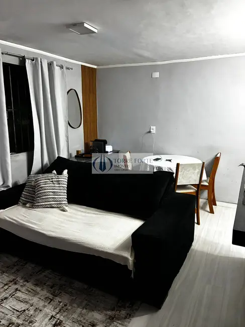Foto 2 de Apartamento com 2 quartos à venda, 48m2 em Conjunto Habitacional Santa Etelvina III, São Paulo - SP