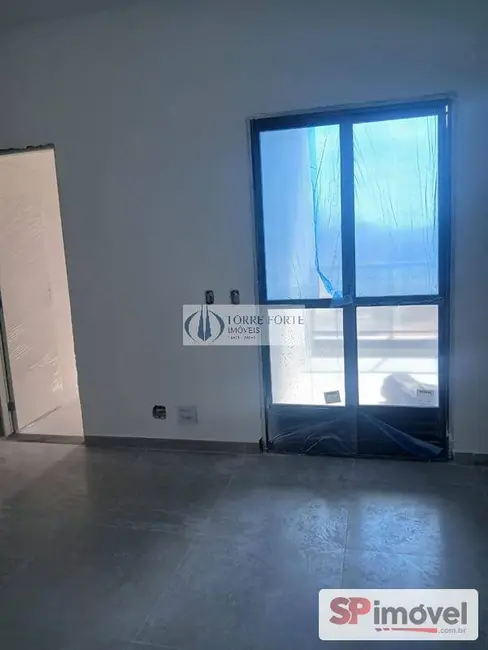 Foto 9 de Apartamento com 2 quartos à venda, 40m2 em Vila Carmosina, São Paulo - SP