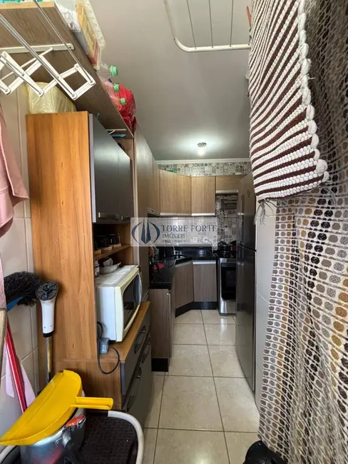 Foto 2 de Apartamento com 2 quartos à venda, 48m2 em Jardim Débora, Poa - SP