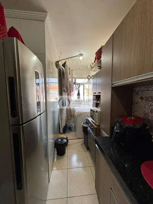 Foto 3 de Apartamento com 2 quartos à venda, 48m2 em Jardim Débora, Poa - SP