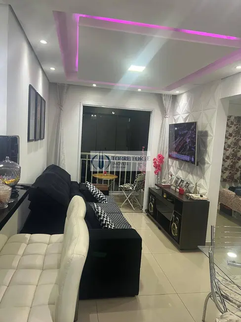 Foto 1 de Apartamento com 2 quartos à venda, 48m2 em Jardim Henriqueta, Taboao Da Serra - SP