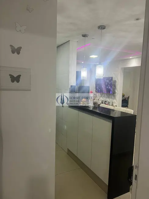 Foto 6 de Apartamento com 2 quartos à venda, 48m2 em Jardim Henriqueta, Taboao Da Serra - SP