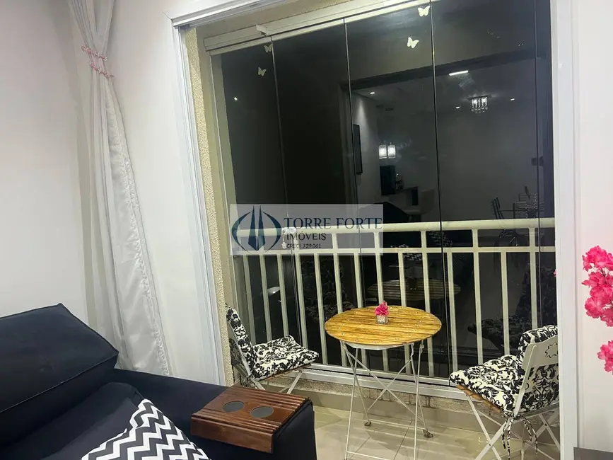 Foto 4 de Apartamento com 2 quartos à venda, 48m2 em Jardim Henriqueta, Taboao Da Serra - SP