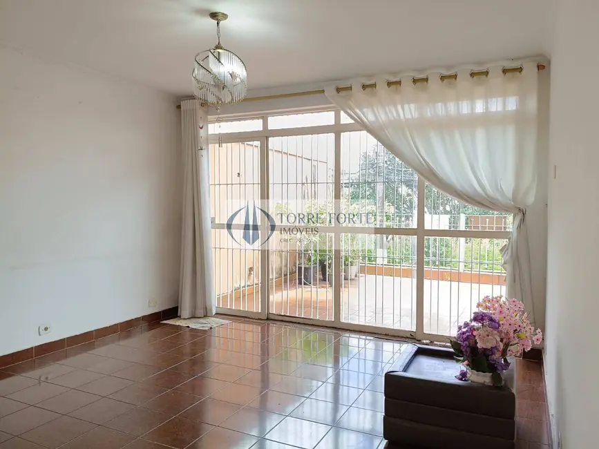 Foto 2 de Casa com 3 quartos à venda, 190m2 em Jardim Santa Maria, São Paulo - SP