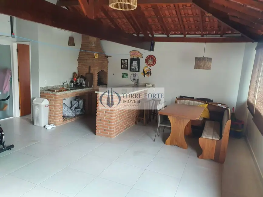 Foto 2 de Casa com 2 quartos à venda, 137m2 em Vila Carrão, São Paulo - SP