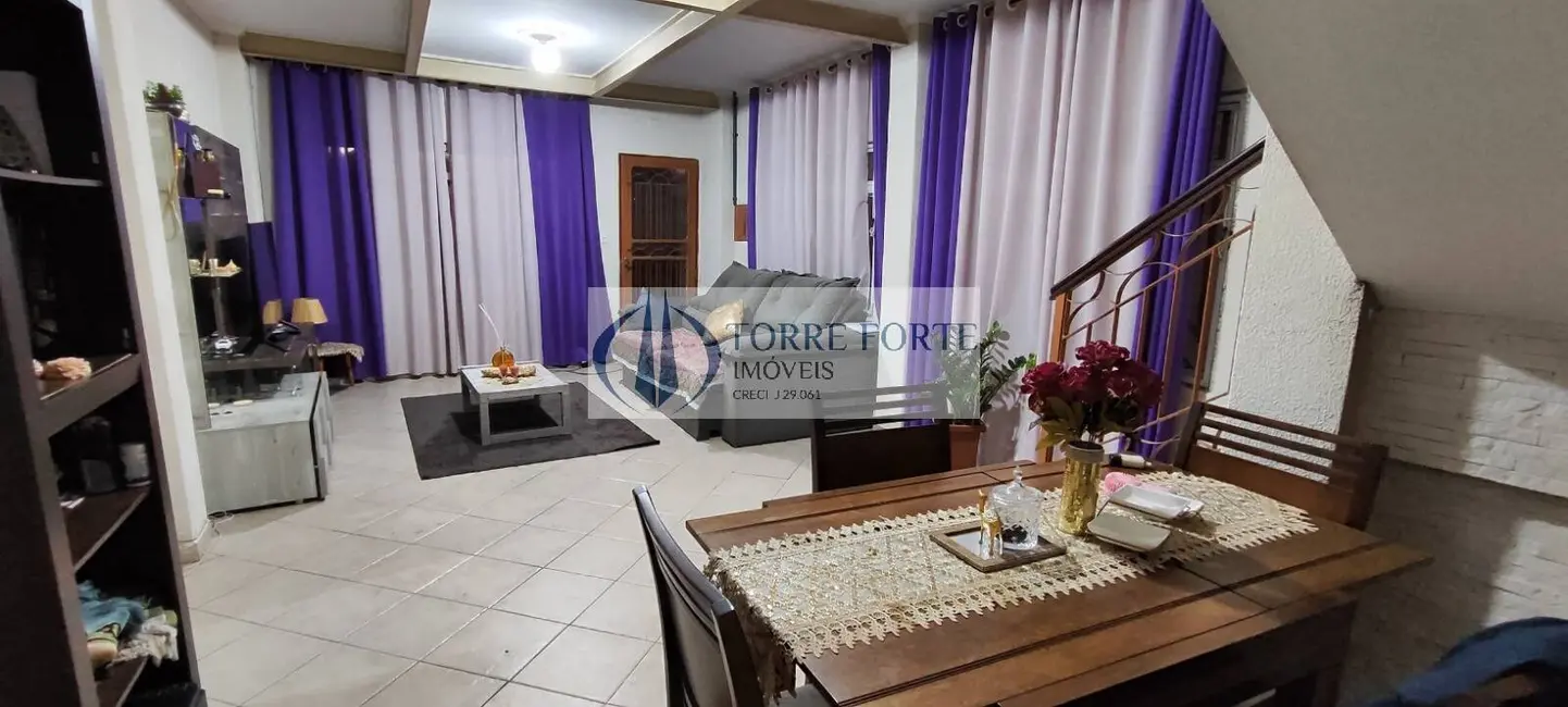 Foto 1 de Sobrado com 4 quartos à venda, 140m2 em Vila Carrão, São Paulo - SP