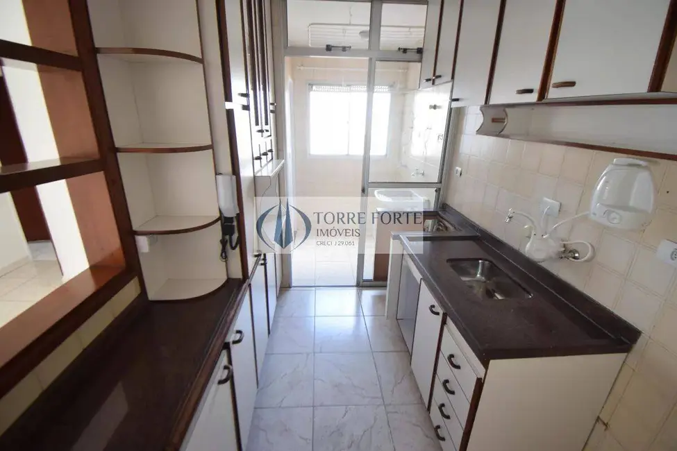 Foto 3 de Apartamento com 2 quartos à venda, 62m2 em Chácara Seis de Outubro, São Paulo - SP