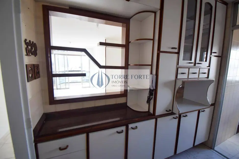 Foto 2 de Apartamento com 2 quartos à venda, 62m2 em Chácara Seis de Outubro, São Paulo - SP