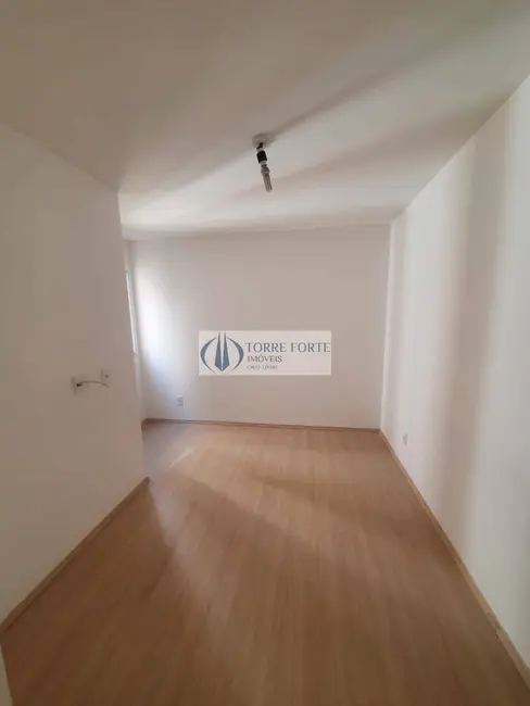 Apartamento com 2 quartos à venda e para alugar, 58m2 em Jardim Flor da Montanha, Guarulhos - SP - imagem 2 Foto 2 de Apartamento com 2 quartos à venda e para alugar, 58m2 em Jardim Flor da Montanha, Guarulhos - SP