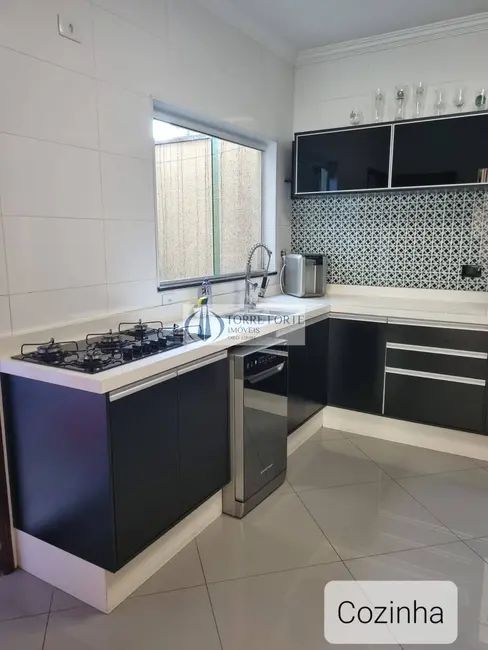 Casa com 3 quartos à venda, 120m2 em Quinta da Paineira, São Paulo - SP - imagem 1 Foto 1 de Casa com 3 quartos à venda, 120m2 em Quinta da Paineira, São Paulo - SP