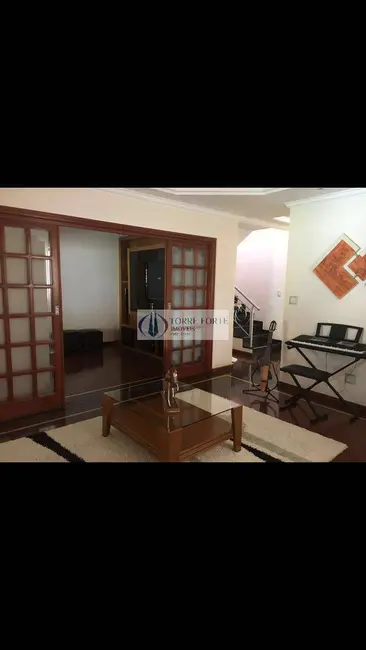 Casa com 3 quartos à venda, 256m2 em Vila Formosa, São Paulo - SP - imagem 4 Foto 4 de Casa com 3 quartos à venda, 256m2 em Vila Formosa, São Paulo - SP