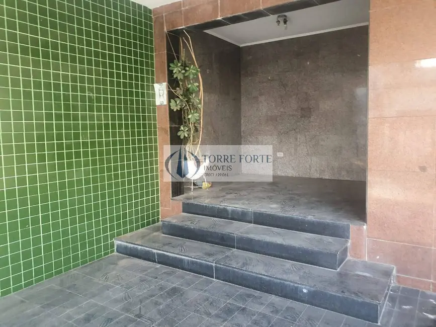 Sobrado com 4 quartos à venda, 360m2 em Vila Moinho Velho, São Paulo - SP - imagem 3 Foto 3 de Sobrado com 4 quartos à venda, 360m2 em Vila Moinho Velho, São Paulo - SP