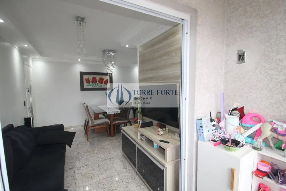 Foto 4 de Apartamento com 2 quartos à venda, 51m2 em Parque Maria Domitila, São Paulo - SP