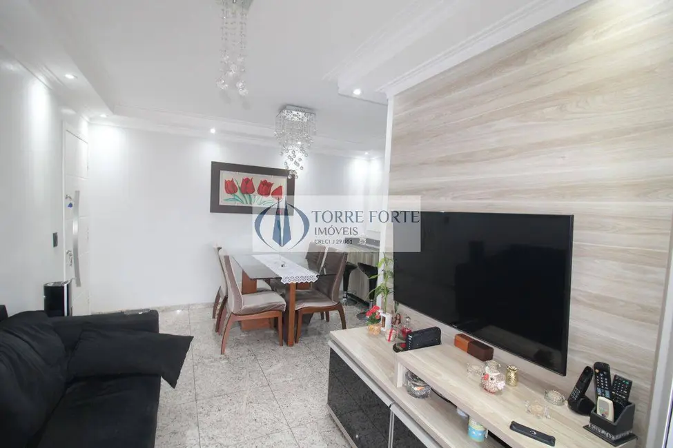 Foto 2 de Apartamento com 2 quartos à venda, 51m2 em Parque Maria Domitila, São Paulo - SP