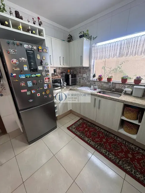 Foto 1 de Casa com 3 quartos à venda, 250m2 em Jardim Textil, São Paulo - SP