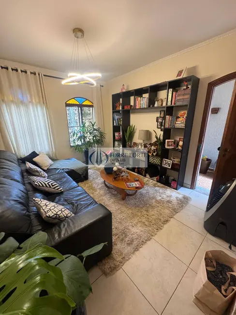 Foto 6 de Casa com 3 quartos à venda, 250m2 em Jardim Textil, São Paulo - SP