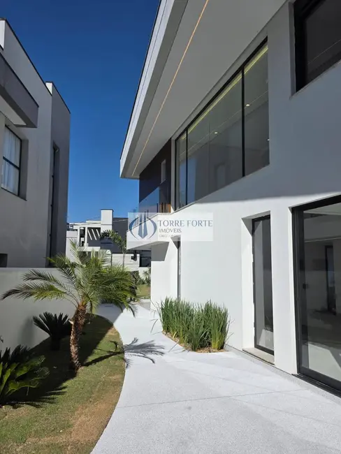 Foto 5 de Casa com 4 quartos à venda, 435m2 em Cidade Parquelandia, Mogi Das Cruzes - SP