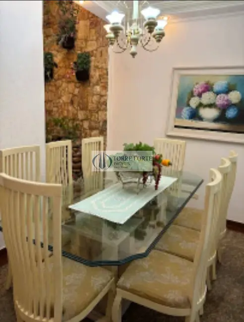 Foto 7 de Sobrado com 3 quartos à venda, 178m2 em Parque Tomas Saraiva, São Paulo - SP