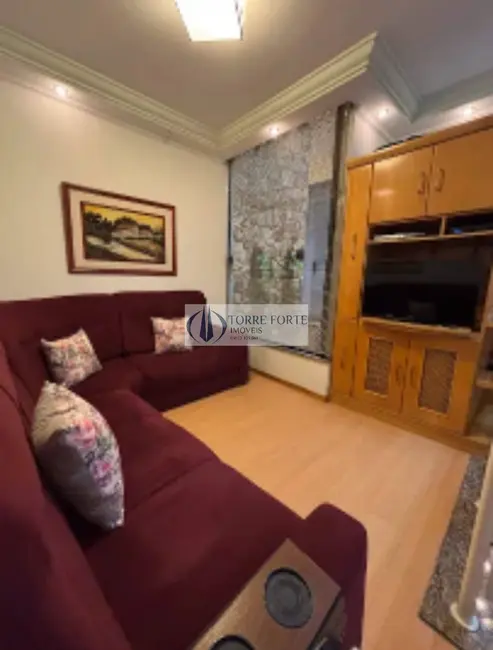 Foto 4 de Sobrado com 3 quartos à venda, 178m2 em Parque Tomas Saraiva, São Paulo - SP