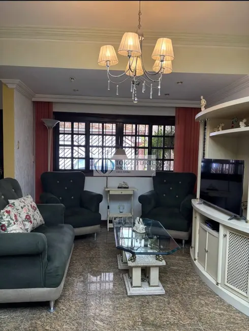 Foto 3 de Sobrado com 3 quartos à venda, 178m2 em Parque Tomas Saraiva, São Paulo - SP