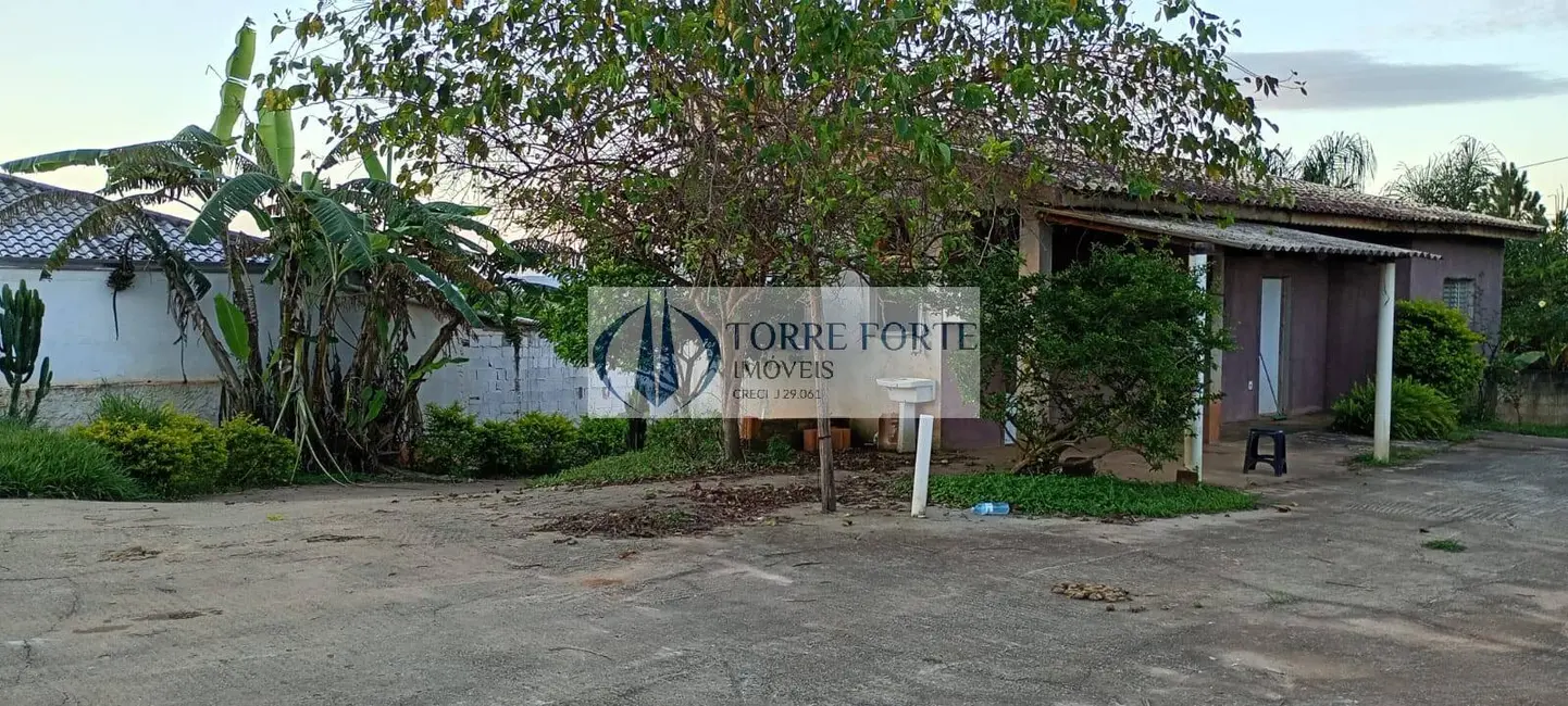 Foto 1 de Chácara com 3 quartos à venda, 300m2 em Conjunto Residencial Santo Ângelo, Mogi Das Cruzes - SP