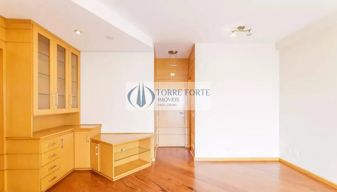 Foto 5 de Apartamento com 3 quartos à venda, 97m2 em Moema, São Paulo - SP