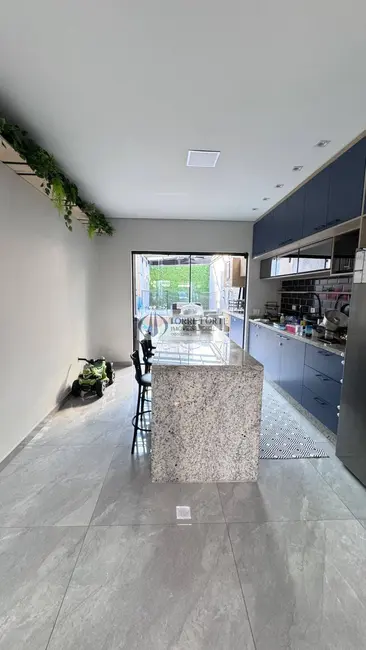 Foto 7 de Casa com 3 quartos à venda, 130m2 em Vila Carrão, São Paulo - SP