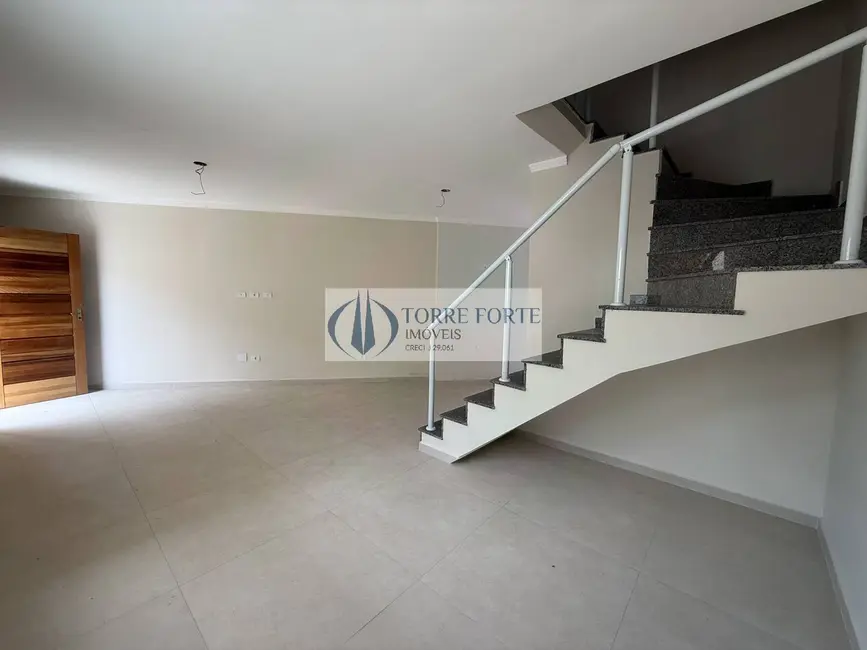 Foto 4 de Casa com 3 quartos à venda, 110m2 em Vila Lúcia, São Paulo - SP