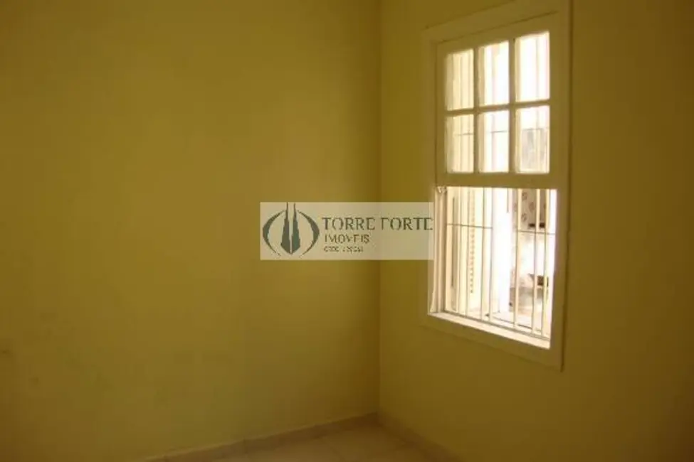 Casa com 4 quartos para alugar, 160m2 em Aclimação, São Paulo - SP - imagem 4 Foto 4 de Casa com 4 quartos para alugar, 160m2 em Aclimação, São Paulo - SP