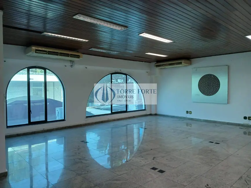 Foto 6 de Sala Comercial para alugar, 1250m2 em Jardim Everest, São Paulo - SP