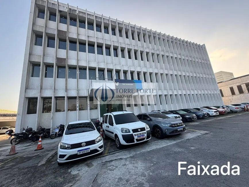 Foto 1 de Sala Comercial para alugar, 10000m2 em Jurubatuba, São Paulo - SP