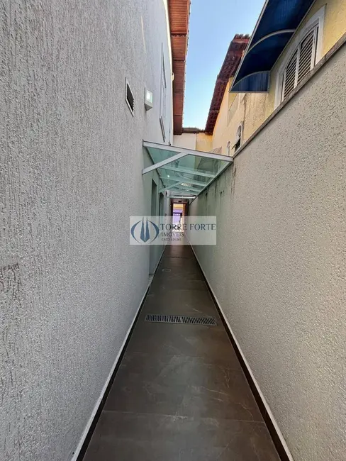 Foto 4 de Casa com 3 quartos à venda, 225m2 em Vila Londrina, São Paulo - SP