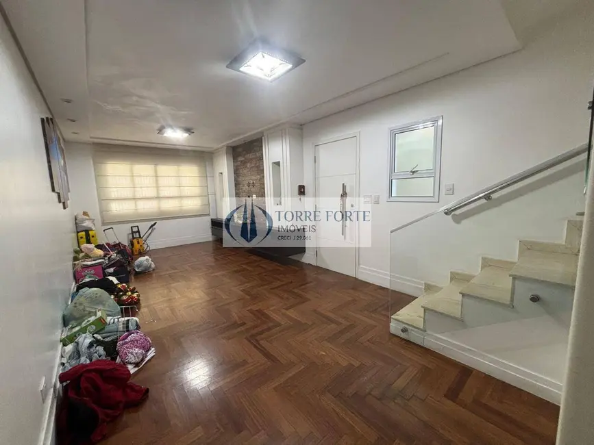 Foto 9 de Casa com 3 quartos à venda, 225m2 em Vila Londrina, São Paulo - SP