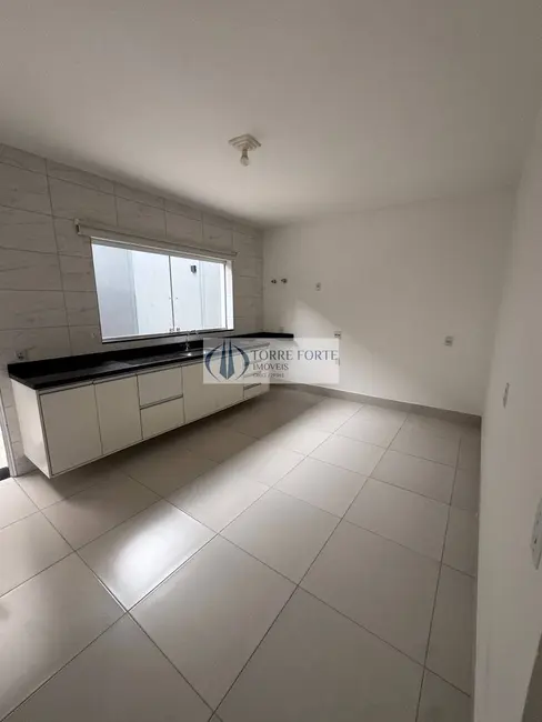 Foto 1 de Casa com 3 quartos à venda, 140m2 em Vila Carrão, São Paulo - SP