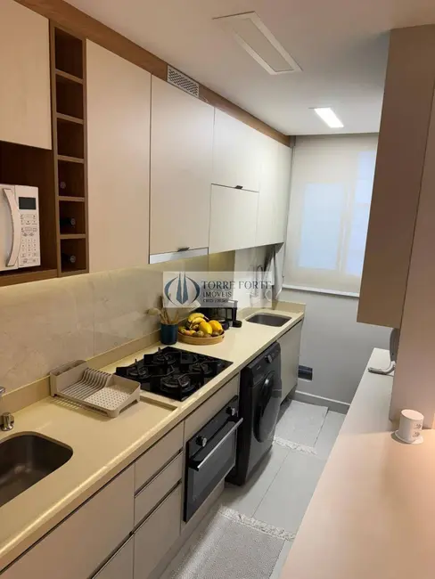 Foto 3 de Apartamento com 2 quartos à venda, 41m2 em Santo Amaro, São Paulo - SP