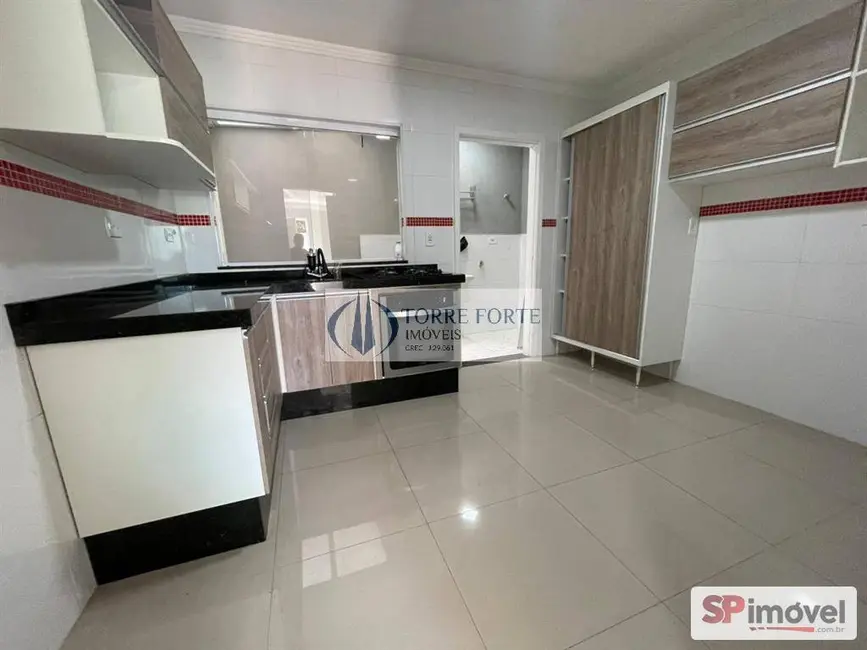 Foto 3 de Casa com 4 quartos à venda, 128m2 em Vila Taquari, São Paulo - SP