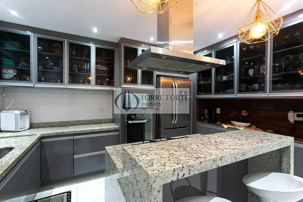 Foto 2 de Casa com 4 quartos à venda, 215m2 em Vila Carrão, São Paulo - SP