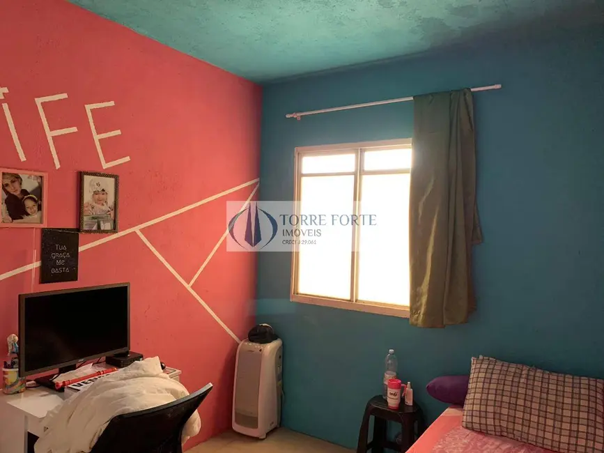 Foto 4 de Casa com 3 quartos à venda, 250m2 em Vila Araguaia, São Paulo - SP