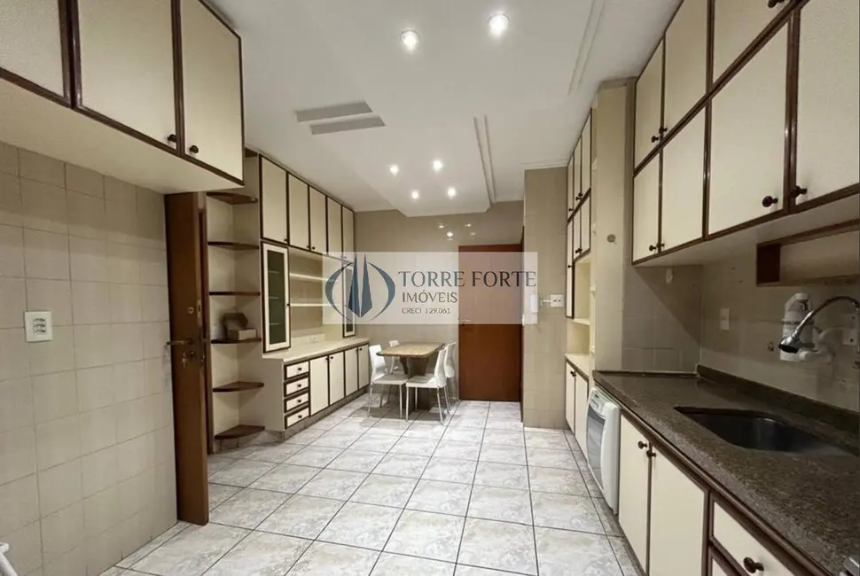 Foto 2 de Apartamento com 3 quartos à venda, 157m2 em Indianópolis, São Paulo - SP