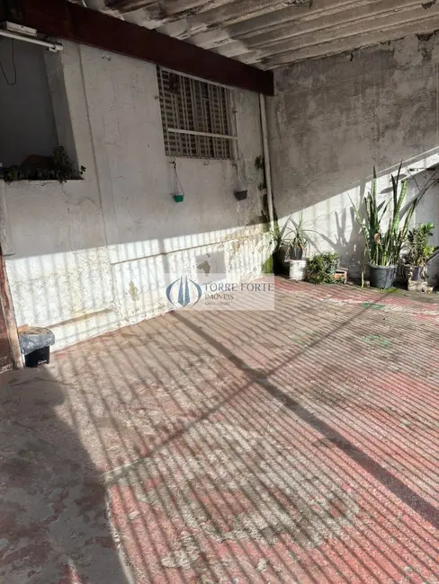 Foto 3 de Terreno / Lote à venda, 223m2 em Vila Antonieta, São Paulo - SP