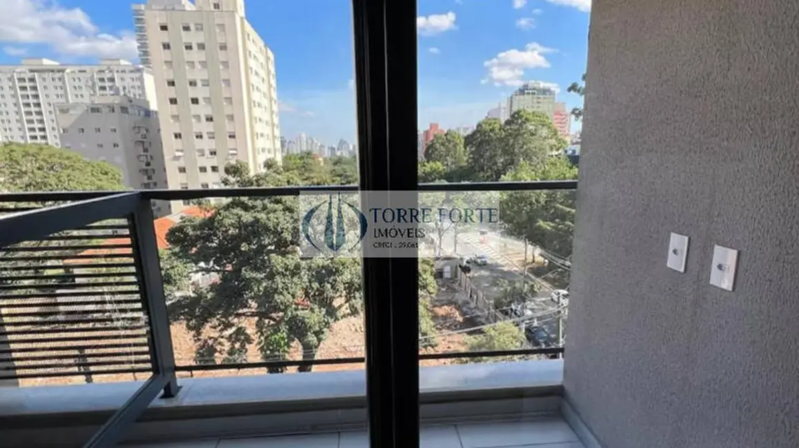 Foto 1 de Apartamento com 1 quarto à venda, 27m2 em Pinheiros, São Paulo - SP