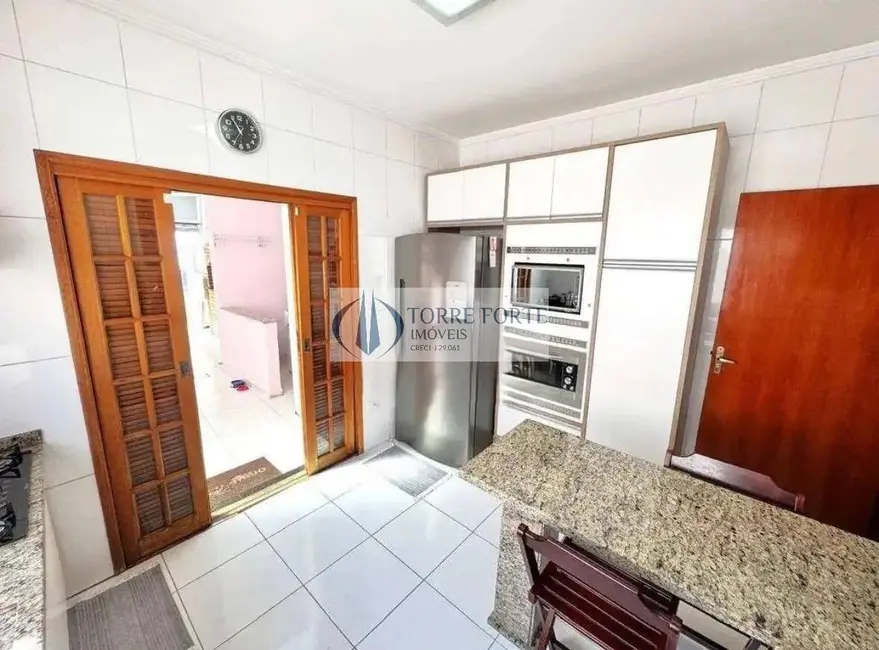 Foto 9 de Casa com 3 quartos à venda, 150m2 em Vila Granada, São Paulo - SP